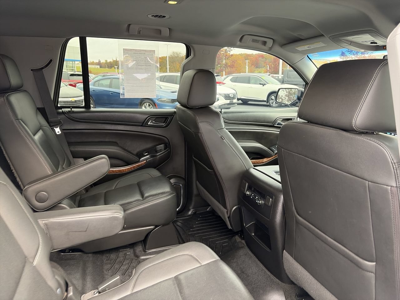 Used 2018 Chevrolet Tahoe Premier w/ RST 6.2L Performance Edition AWD/4WD image 18