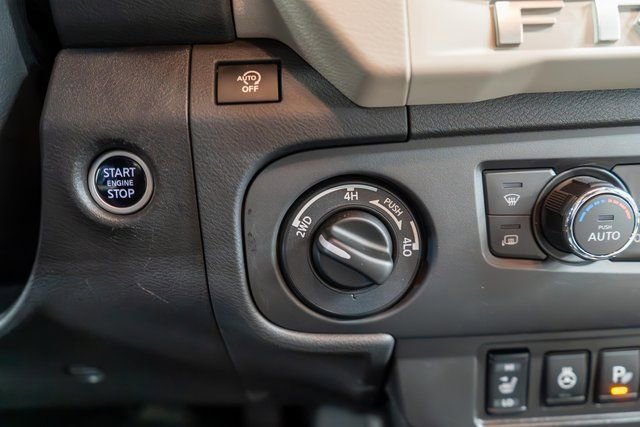 Certified 2025 Nissan Frontier SV w/ SV Convenience Package image 27