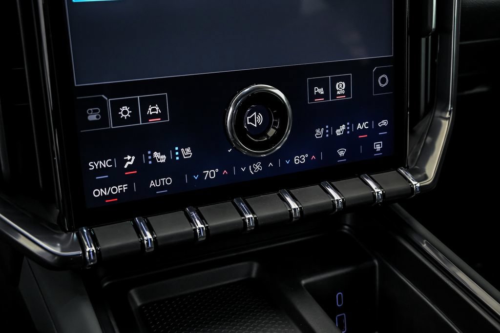 New 2027 GMC Acadia AT4 w/ Luxury Package AWD/4WD image 16