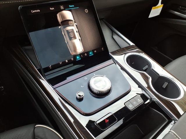 New 2026 Cadillac Escalade Luxury w/ Touring Package image 33