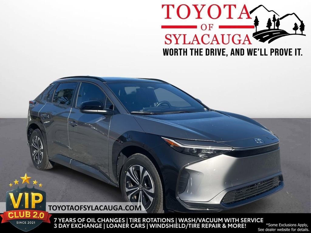 Used 2024 Toyota bZ4X XLE w/ Weather Package FWD image 1