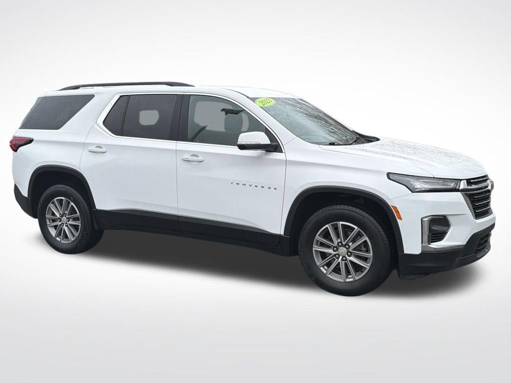 Used 2023 Chevrolet Traverse LT image 5