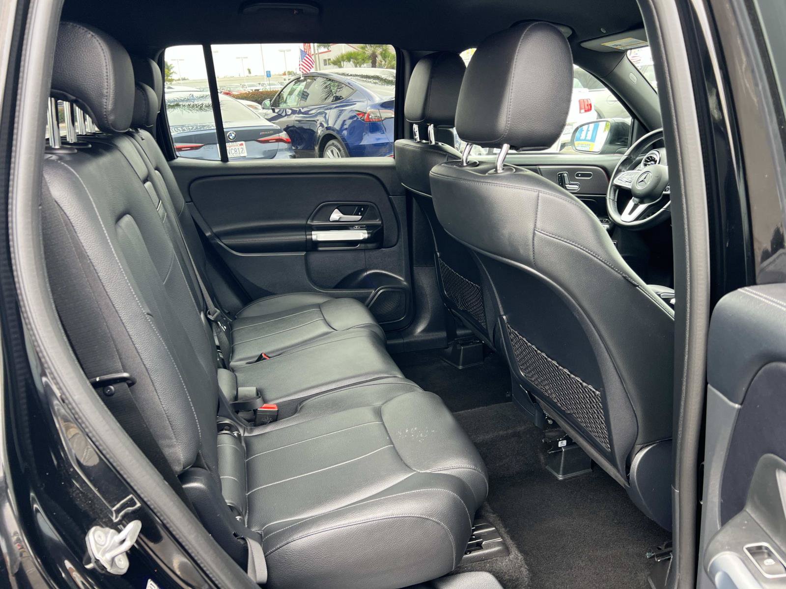 Used 2023 Mercedes-Benz GLB 250 image 32