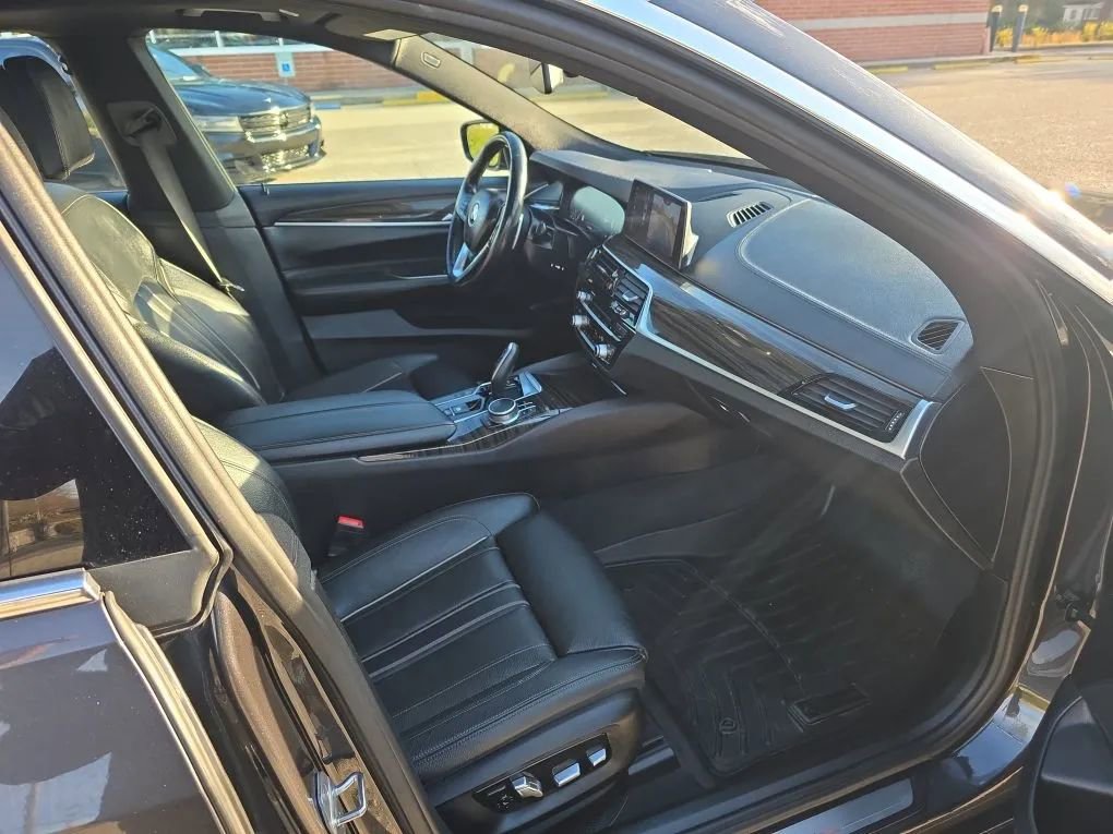 Used 2019 BMW 640i Gran Turismo xDrive AWD/4WD image 4