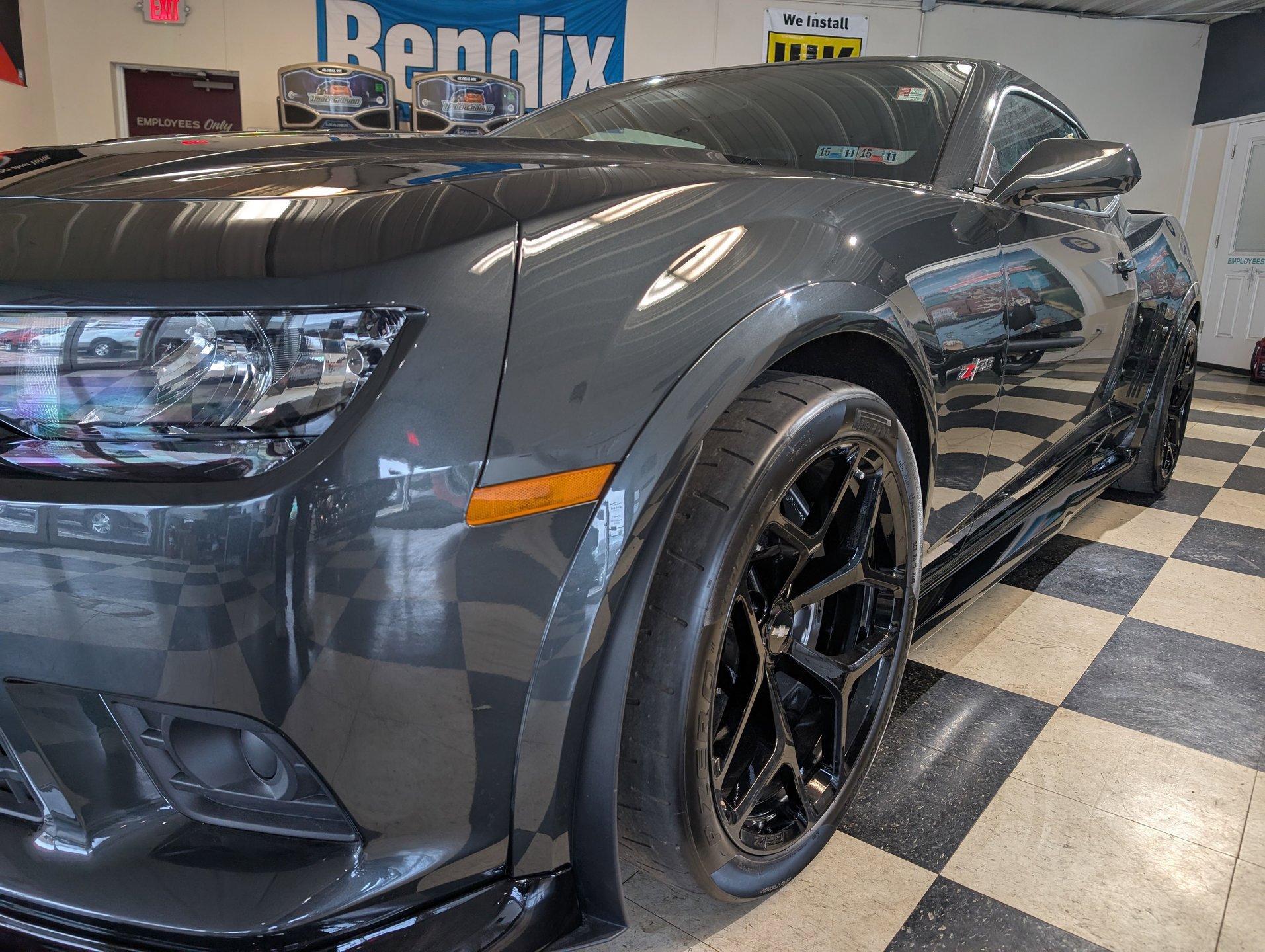 Used 2015 Chevrolet Camaro Z/28 RWD image 21