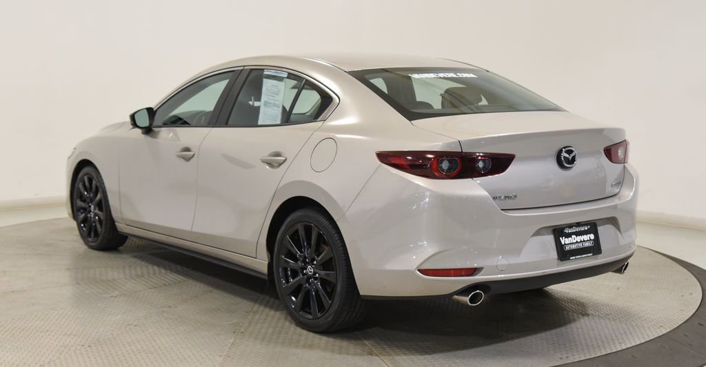Used 2024 MAZDA MAZDA3 s FWD image 12
