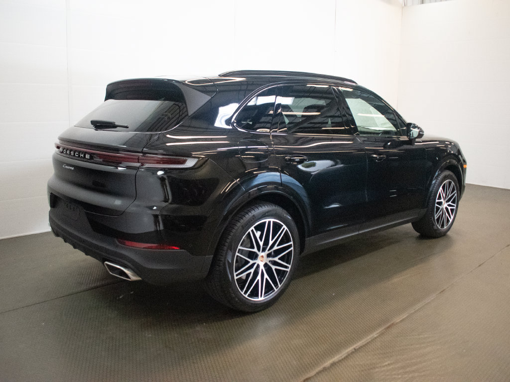 New 2026 Porsche Cayenne AWD/4WD image 10