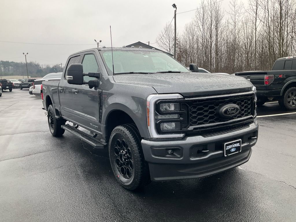 New 2026 Ford F250 Lariat w/ Black Appearance Package image 3
