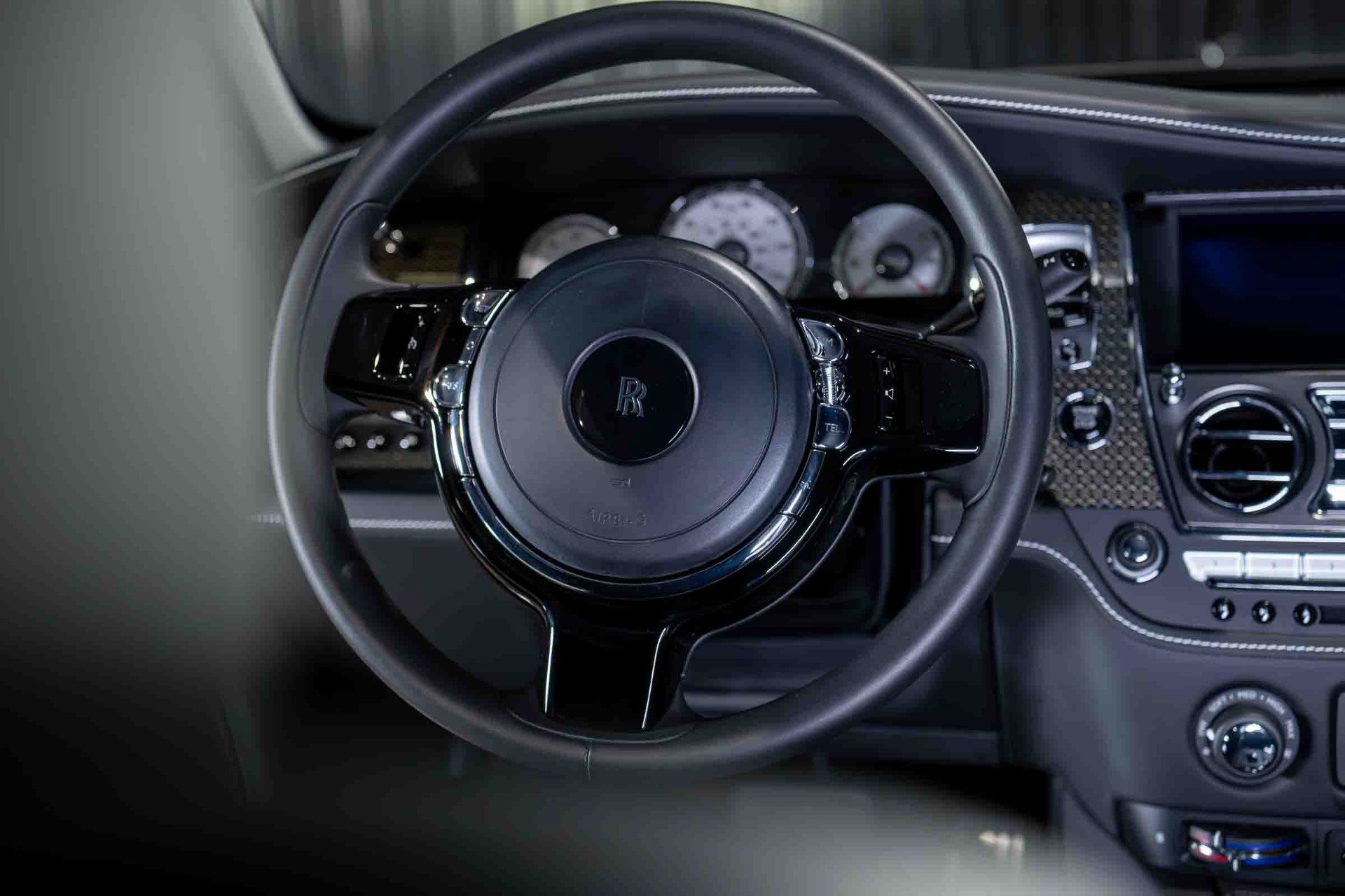 Used 2020 Rolls-Royce Wraith RWD image 22