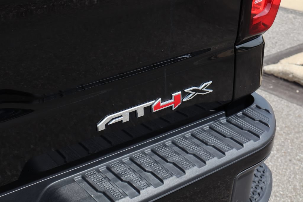 Used 2025 GMC Sierra 1500 AT4X AWD/4WD image 47