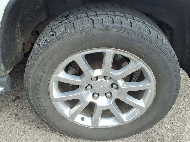 Used 2016 GMC Yukon Denali w/ Open Road Package image 16