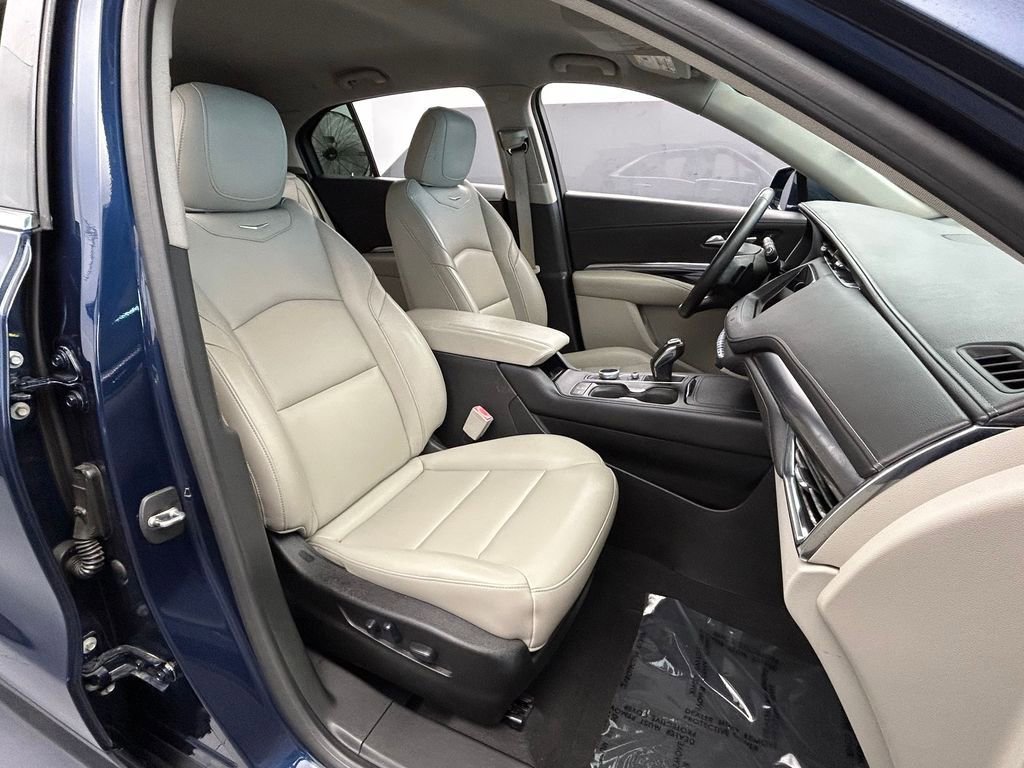 Used 2019 Cadillac XT4 Luxury image 46