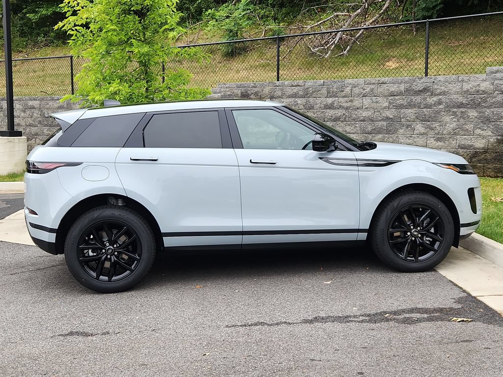 New 2026 Land Rover Range Rover Evoque S AWD/4WD image 11