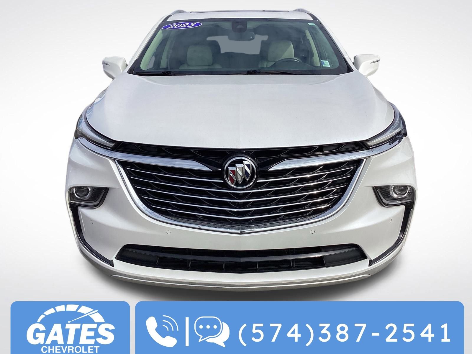 Used 2023 Buick Enclave Essence w/ Experience Buick Package FWD image 2