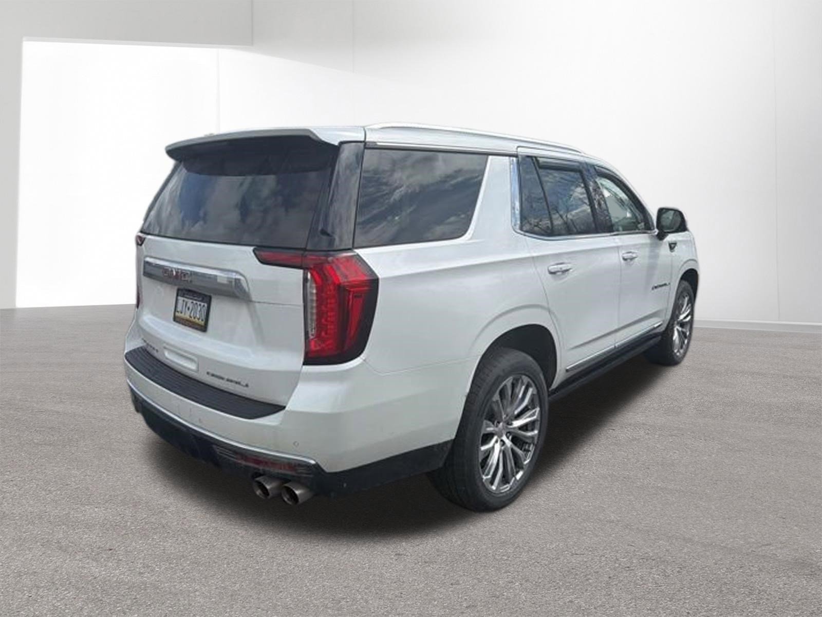 Used 2023 GMC Yukon Denali AWD/4WD image 6