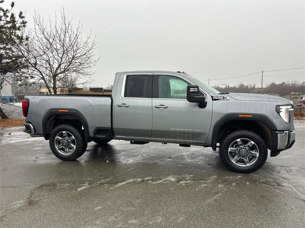 New 2026 GMC Sierra 2500 SLE w/ SLE Value Package; image 2