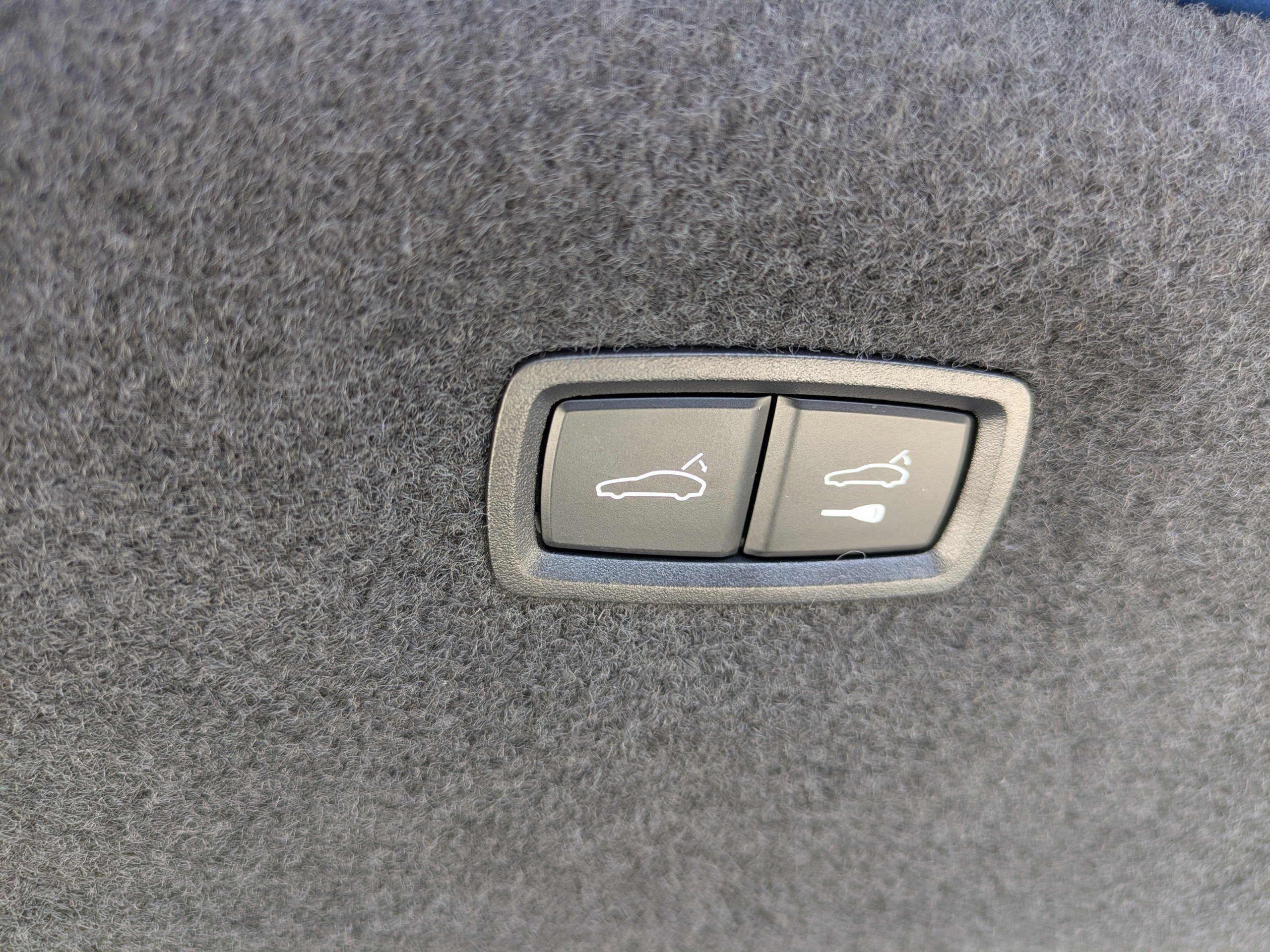 Used 2023 Audi e-tron GT Premium Plus AWD/4WD image 14