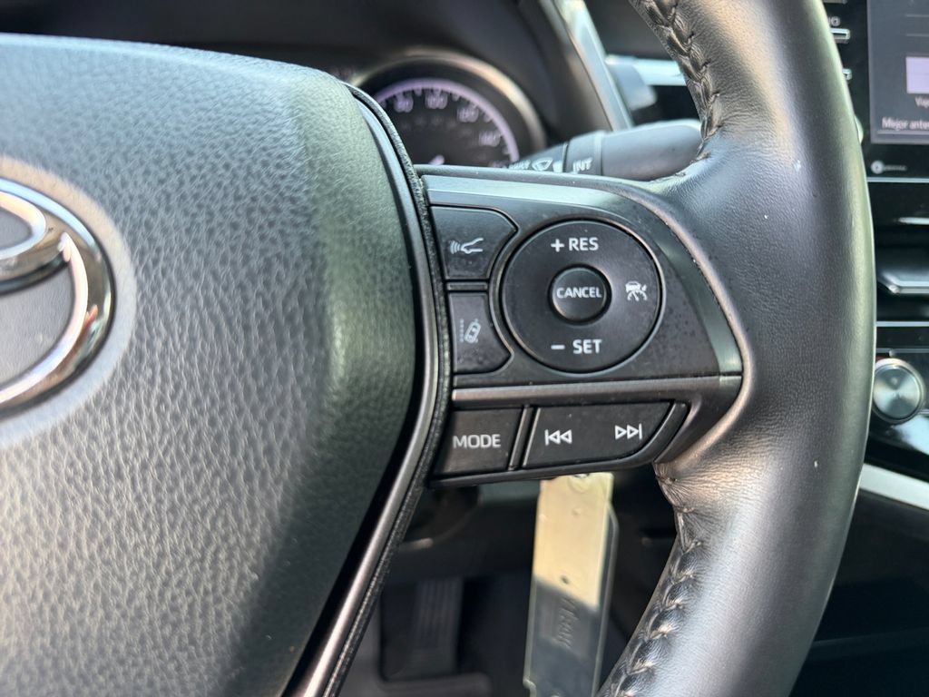 Used 2021 Toyota Camry SE AWD/4WD image 18