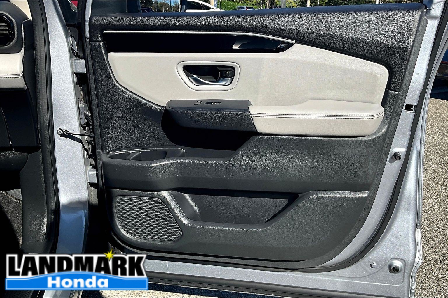 Used 2023 Honda Pilot EX-L image 18
