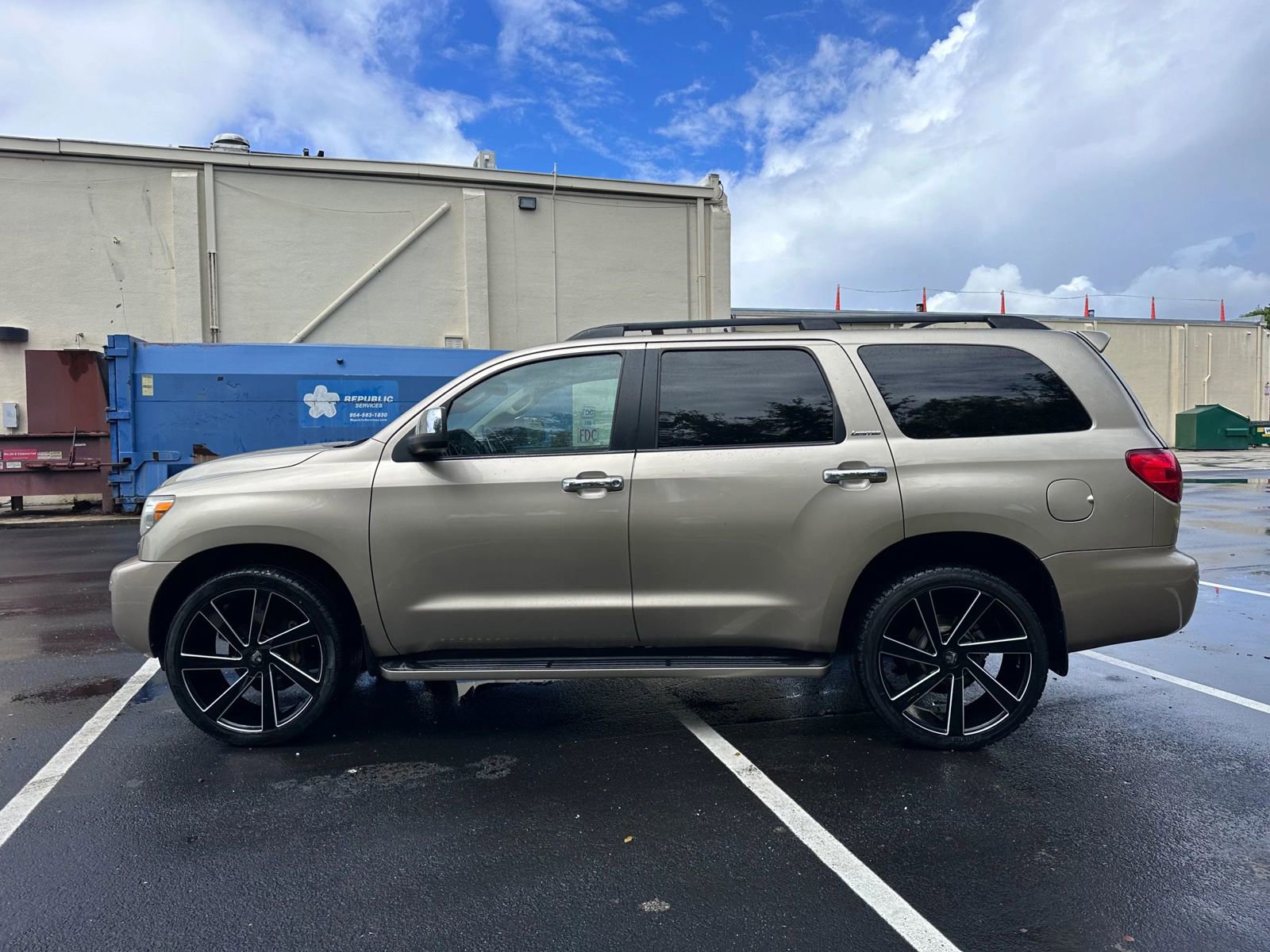 Used 2008 Toyota Sequoia Limited AWD/4WD image 8