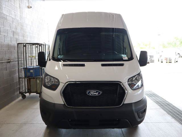 Certified 2026 Ford Transit 250 148 High Roof RWD image 5