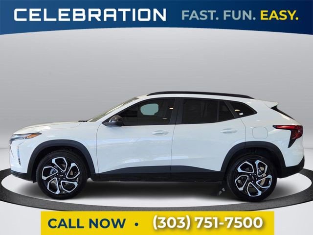 Certified 2025 Chevrolet Trax RS w/ Driver Confidence Package image 2