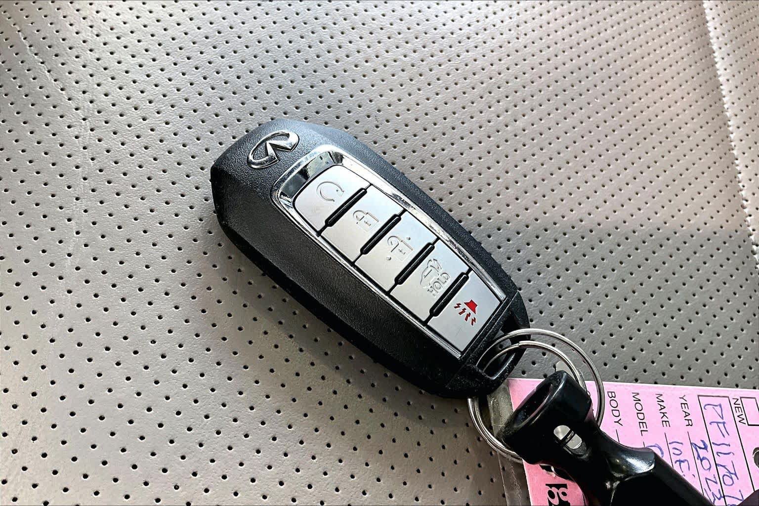 Used 2023 INFINITI QX50 Sensory w/ Accent Package AWD/4WD image 14