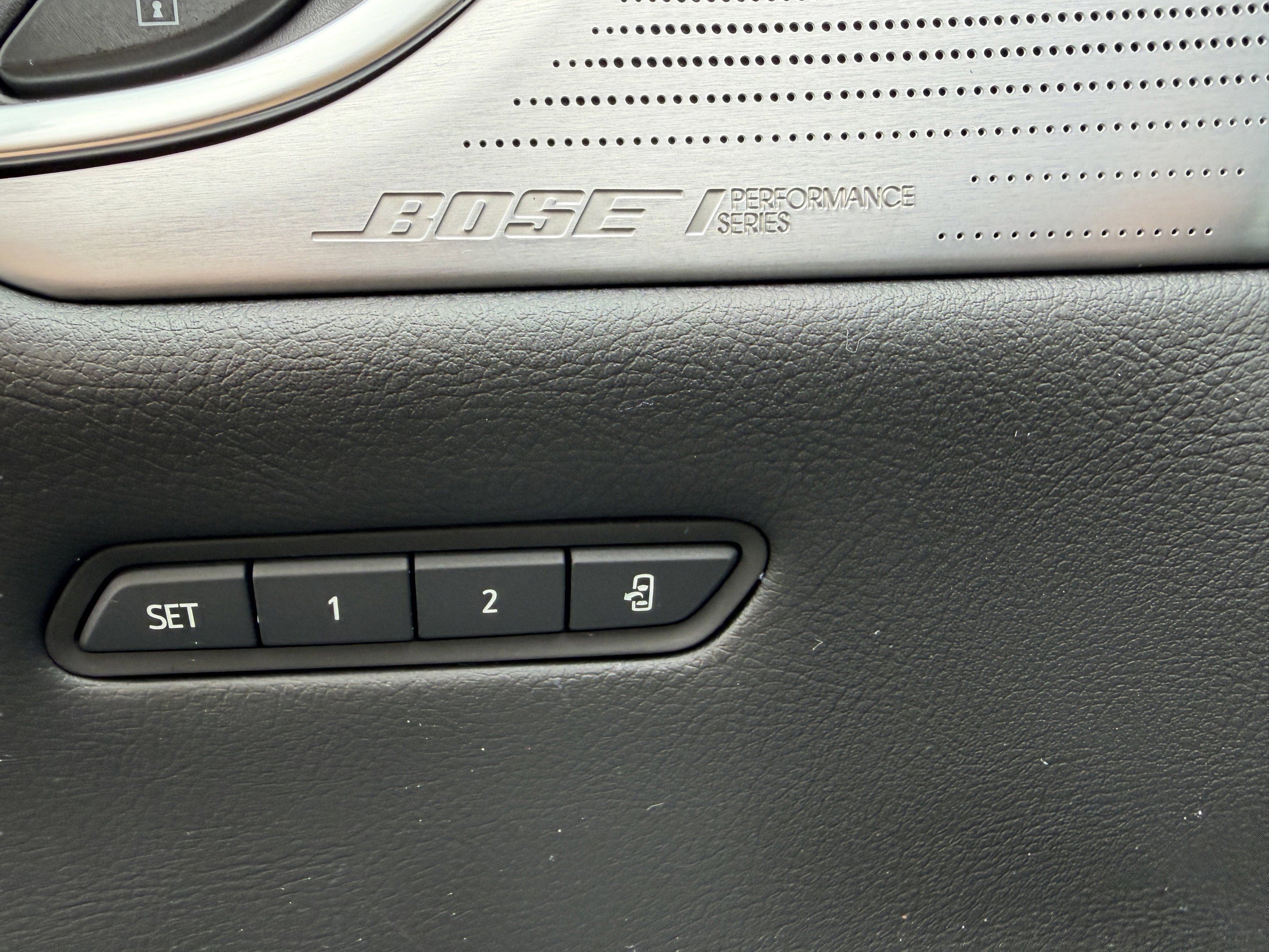 Used 2025 Cadillac XT5 Premium Luxury image 20