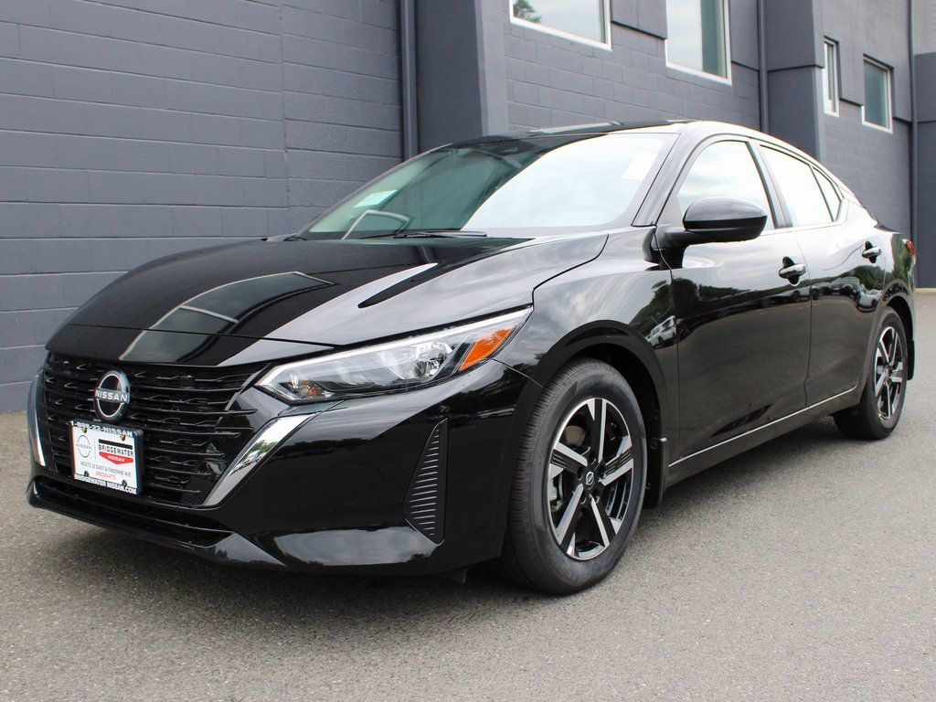 New 2025 Nissan Sentra SV image 1