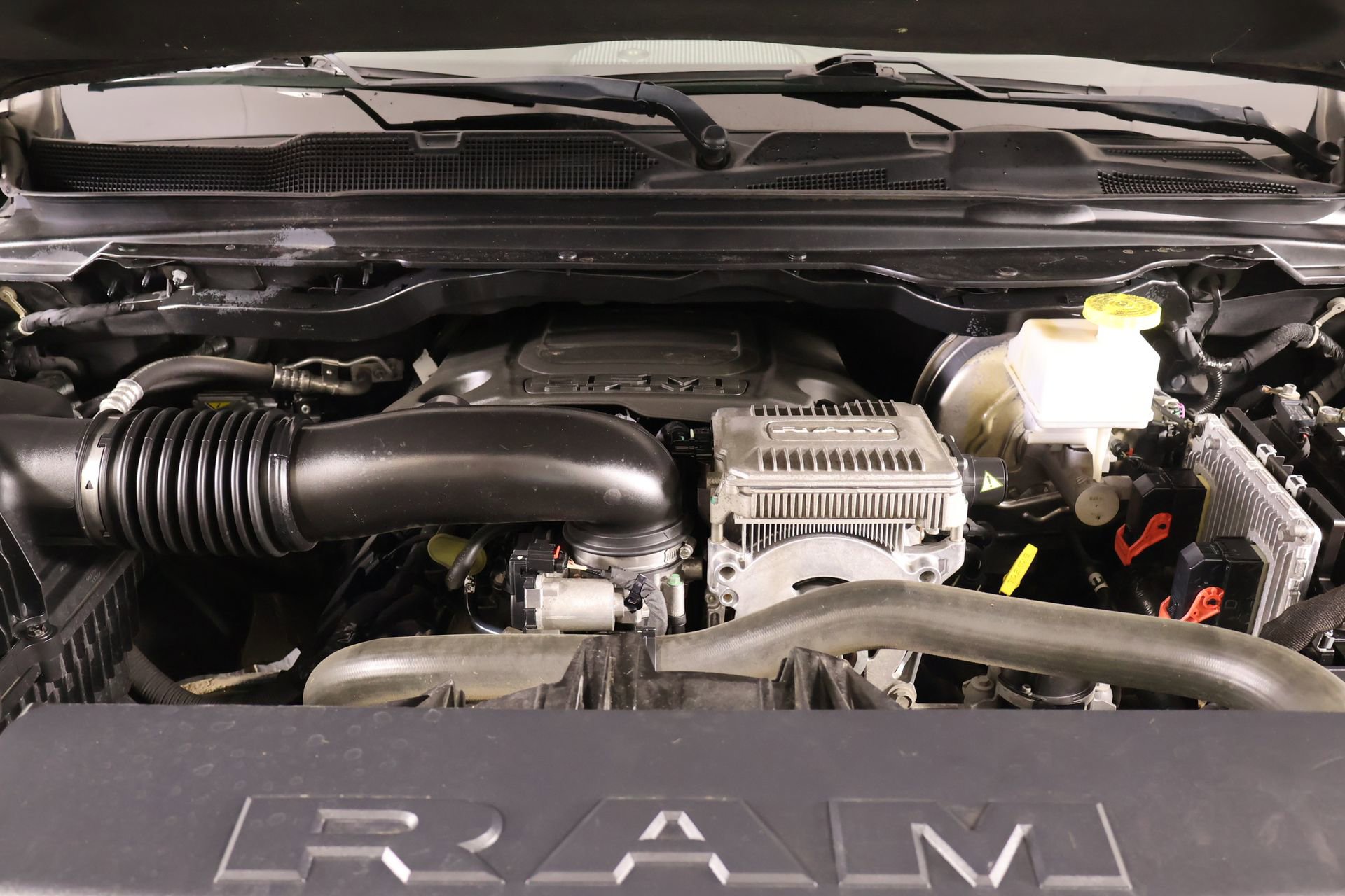 Used 2020 RAM 1500 Big Horn AWD/4WD image 18