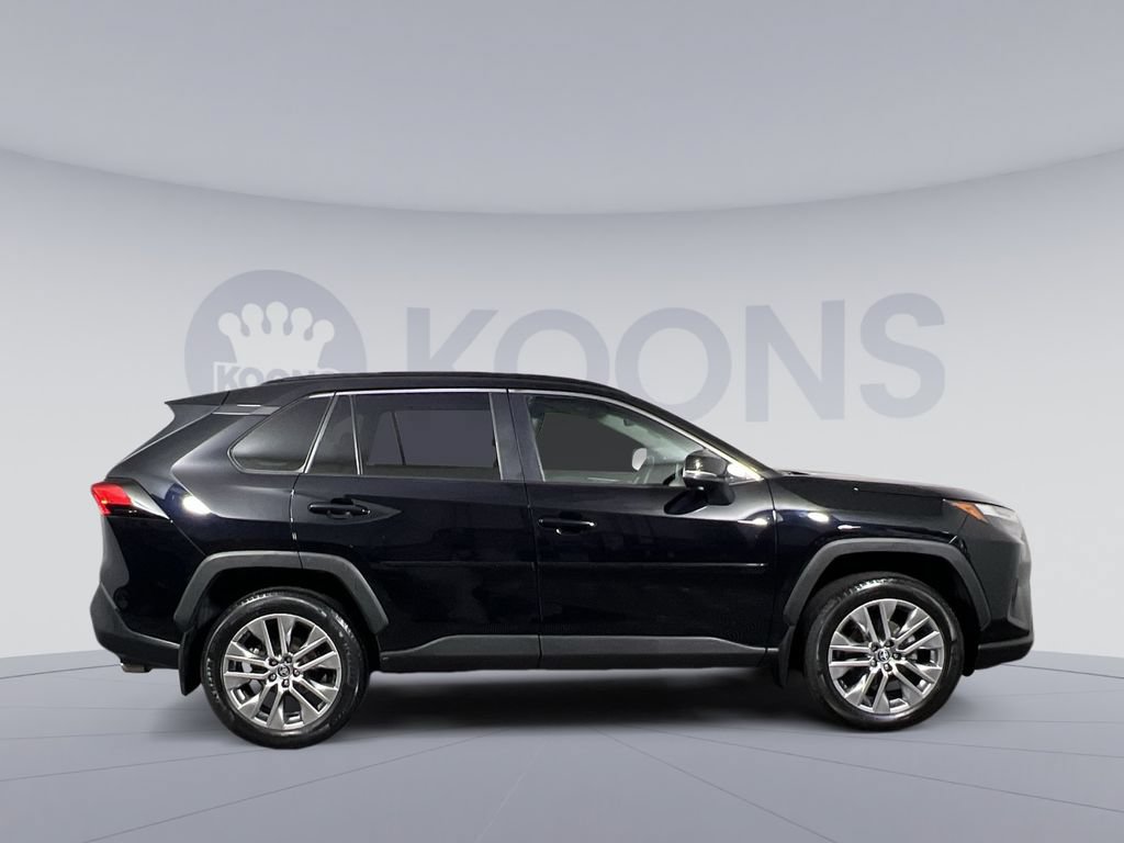 Used 2022 Toyota RAV4 XLE Premium AWD/4WD image 12