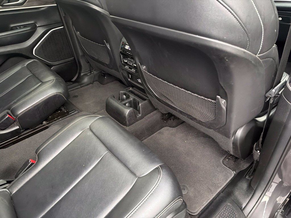 Used 2022 Jeep Grand Cherokee L Limited AWD/4WD image 28