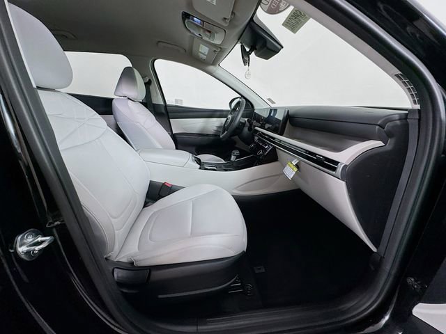 Certified 2025 Hyundai Tucson SEL FWD image 42