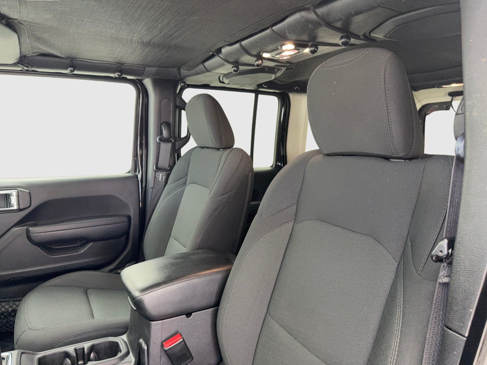 Used 2023 Jeep Wrangler Unlimited Sport AWD/4WD image 15
