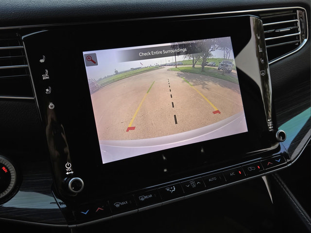 Used 2022 Jeep Wagoneer Series III RWD image 23