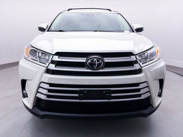 Used 2018 Toyota Highlander XLE image 11