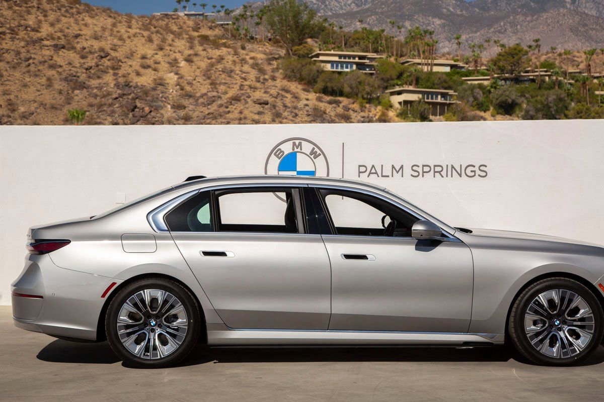 New 2025 BMW i7 xDrive60 image 6