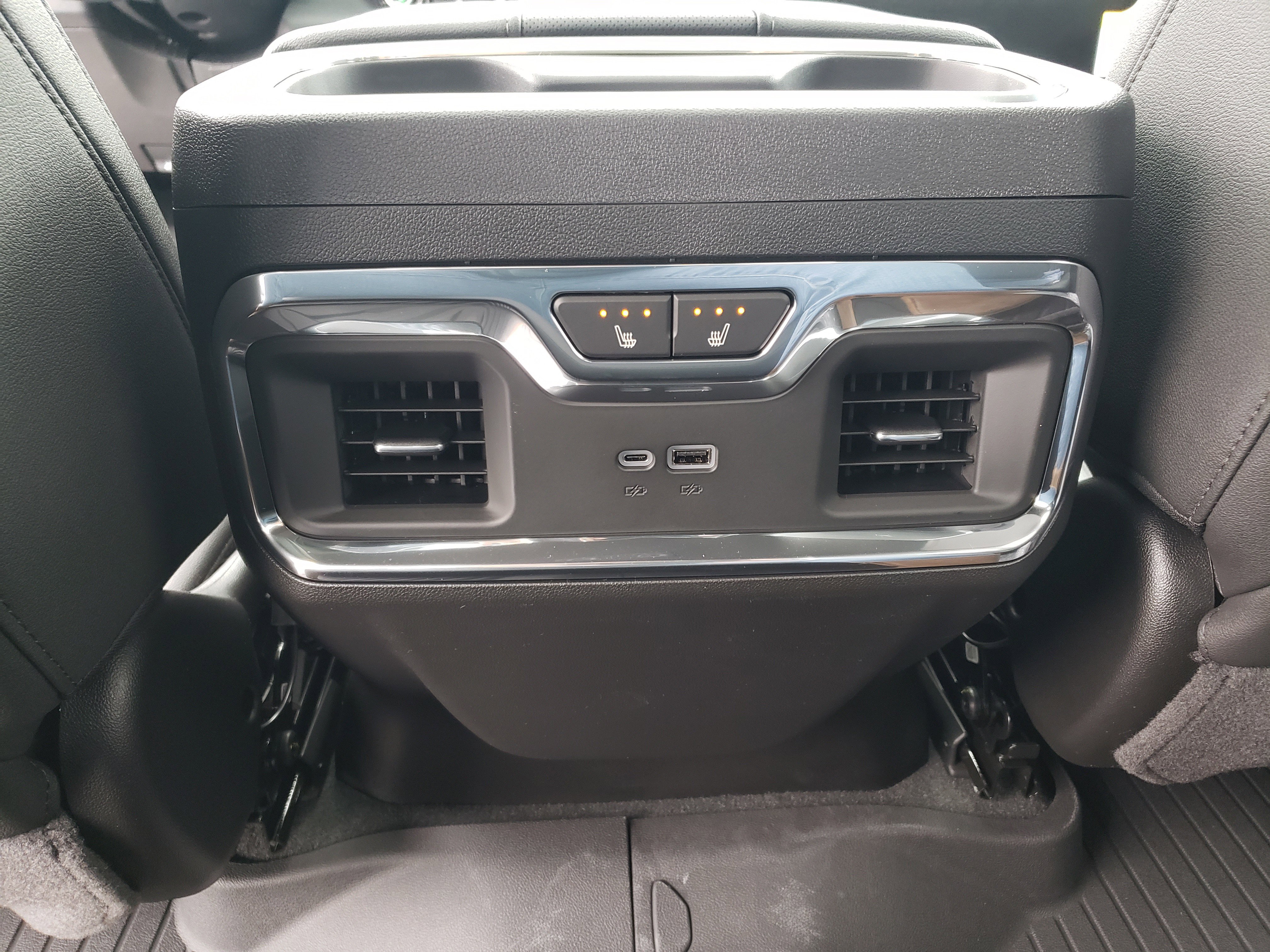 New 2026 Chevrolet Silverado 3500 LTZ w/ LTZ Plus Package image 36