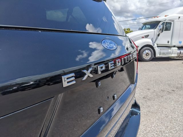New 2026 Ford Expedition Max Active RWD image 11