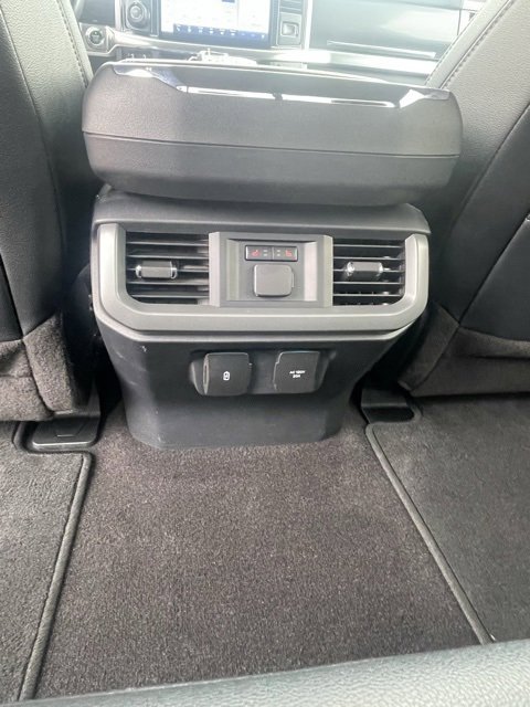 Used 2022 Ford F150 Lariat w/ Equipment Group 502A High image 22