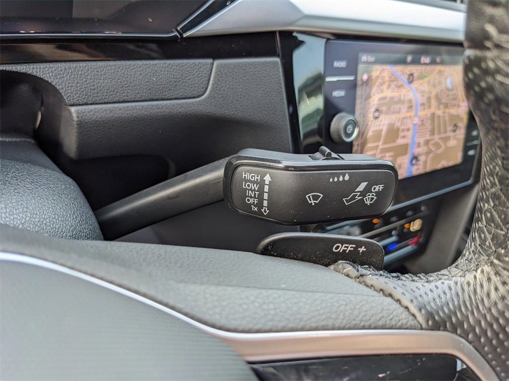 Certified 2022 Volkswagen Arteon SE image 29