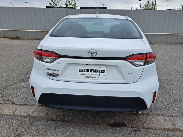 Used 2024 Toyota Corolla LE image 6