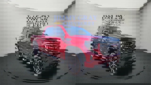 Used 2025 GMC Sierra 1500 AT4 w/ AT4 Premium Package image 1