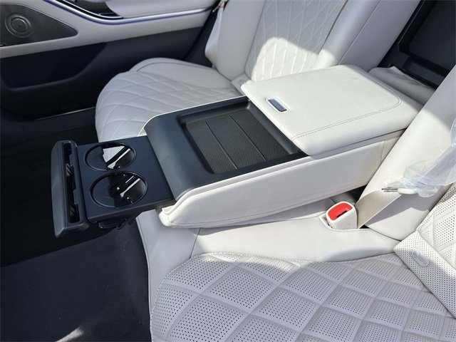 New 2026 Mercedes-Benz S 580 4MATIC Sedan image 32