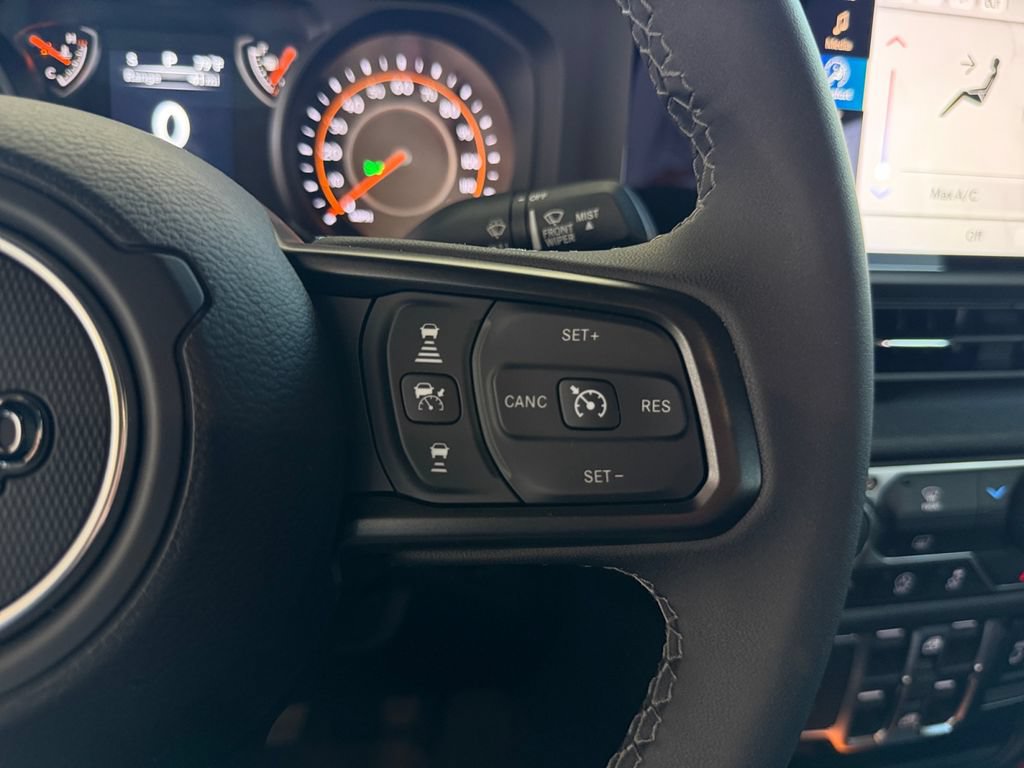 Used 2026 Jeep Gladiator Sport AWD/4WD image 19