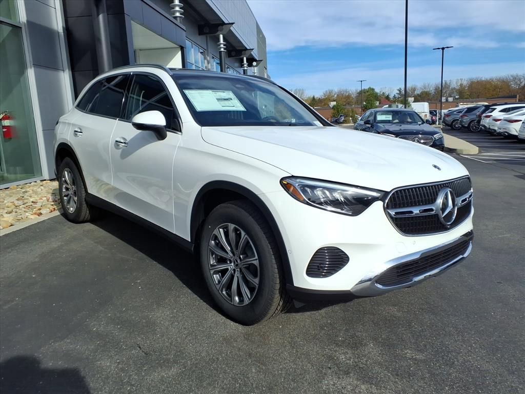 New 2026 Mercedes-Benz GLC 300 4MATIC image 8