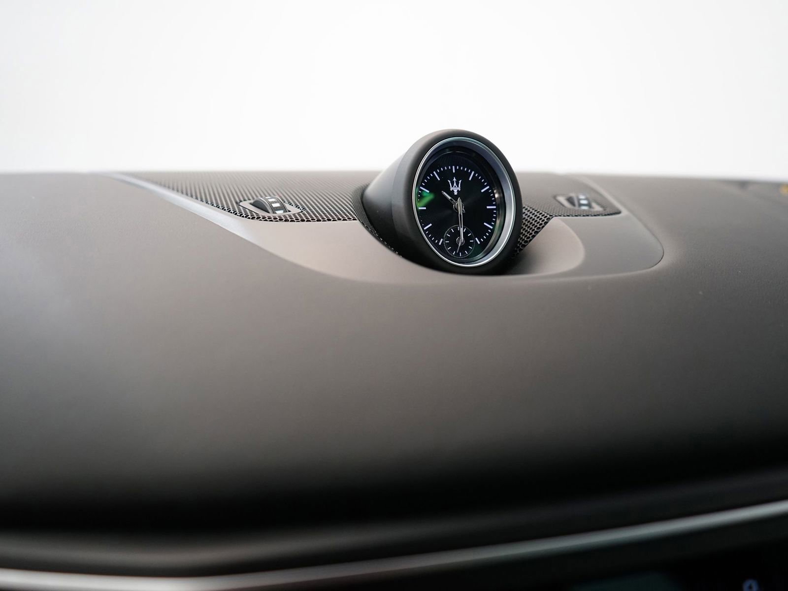 Used 2022 Maserati Levante F Tributo image 20