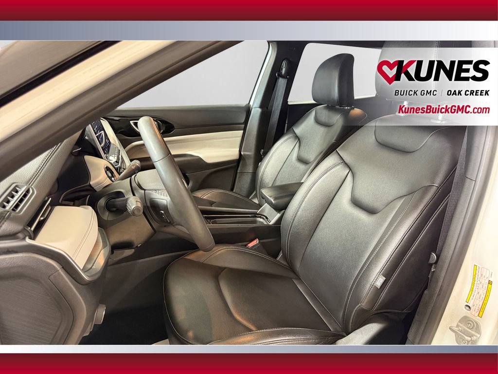 Used 2025 Jeep Compass Limited AWD/4WD image 23