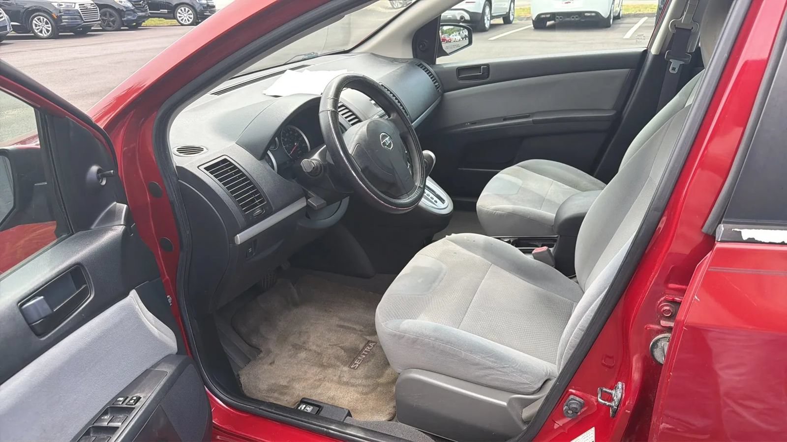 Used 2011 Nissan Sentra 2.0 FWD image 10