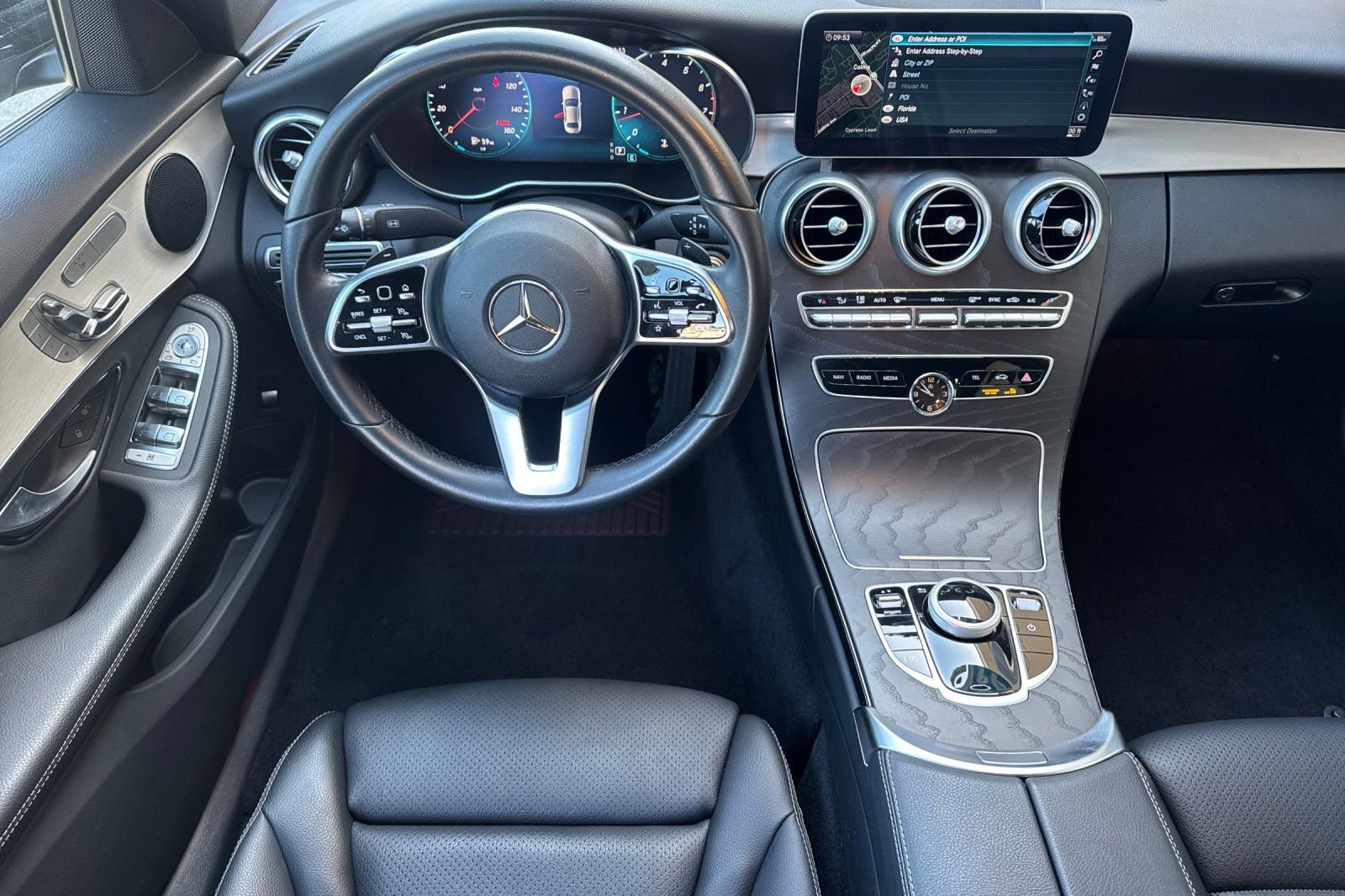 Used 2021 Mercedes-Benz C 300 Sedan image 17